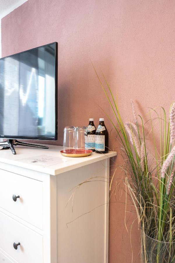 #2 Grosses Zimmer Mit Pool Und Garten Memmingen Exterior photo