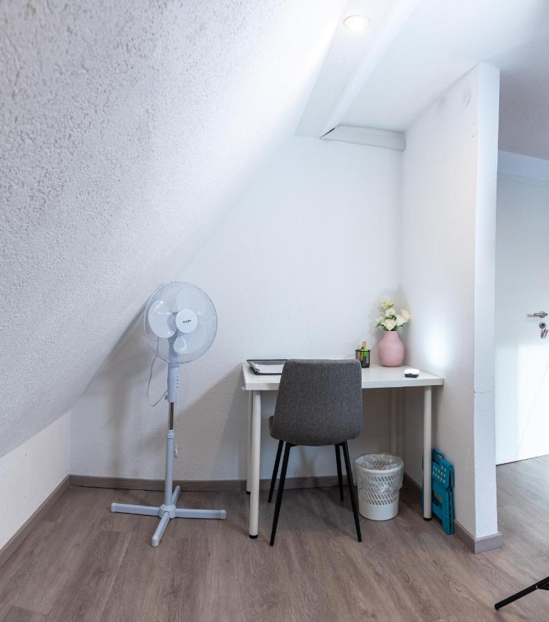 #2 Grosses Zimmer Mit Pool Und Garten Memmingen Exterior photo
