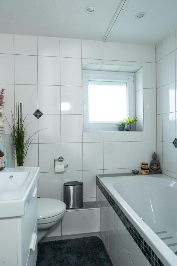 #2 Grosses Zimmer Mit Pool Und Garten Memmingen Exterior photo